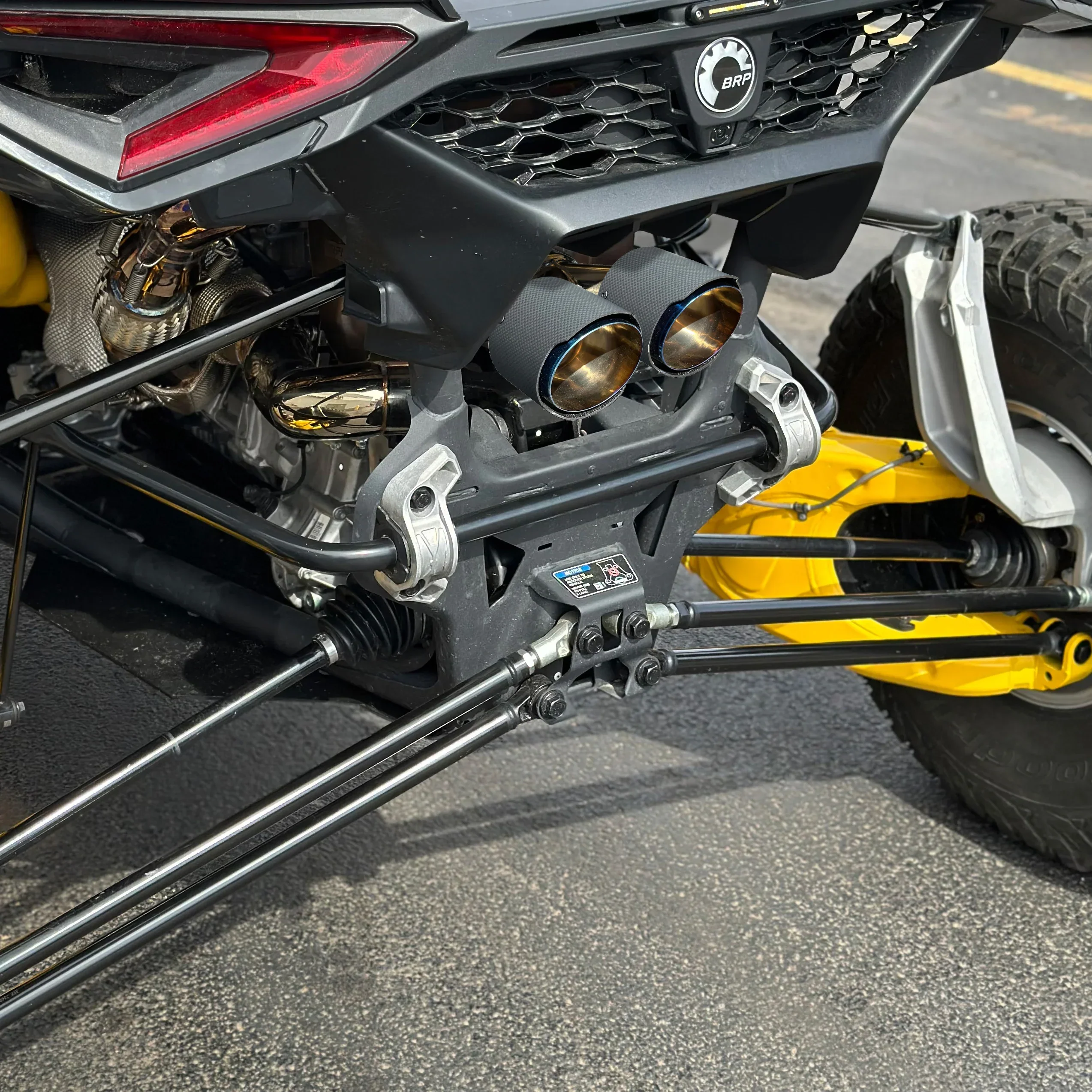 RPM Maverick R Carbon / Colored Dual Exhaust Tips - Image 12