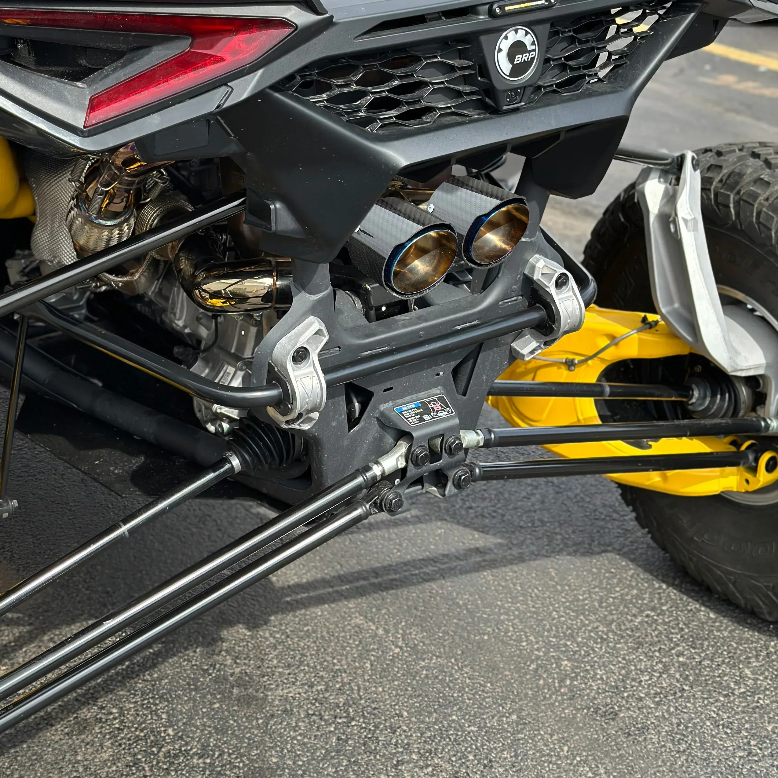 RPM Maverick R Carbon / Colored Dual Exhaust Tips - Image 16