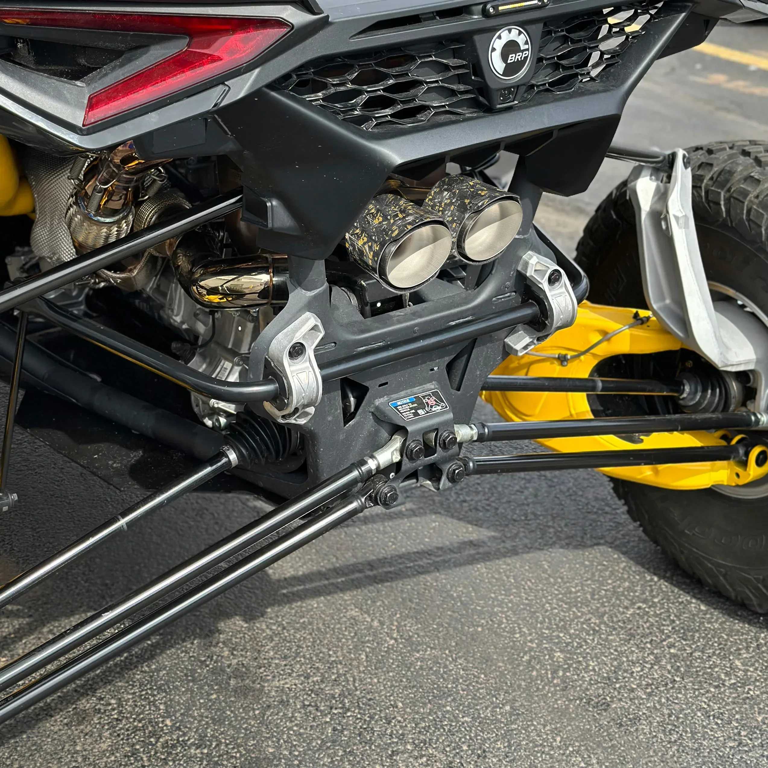 RPM Maverick R Carbon / Colored Dual Exhaust Tips - Image 58