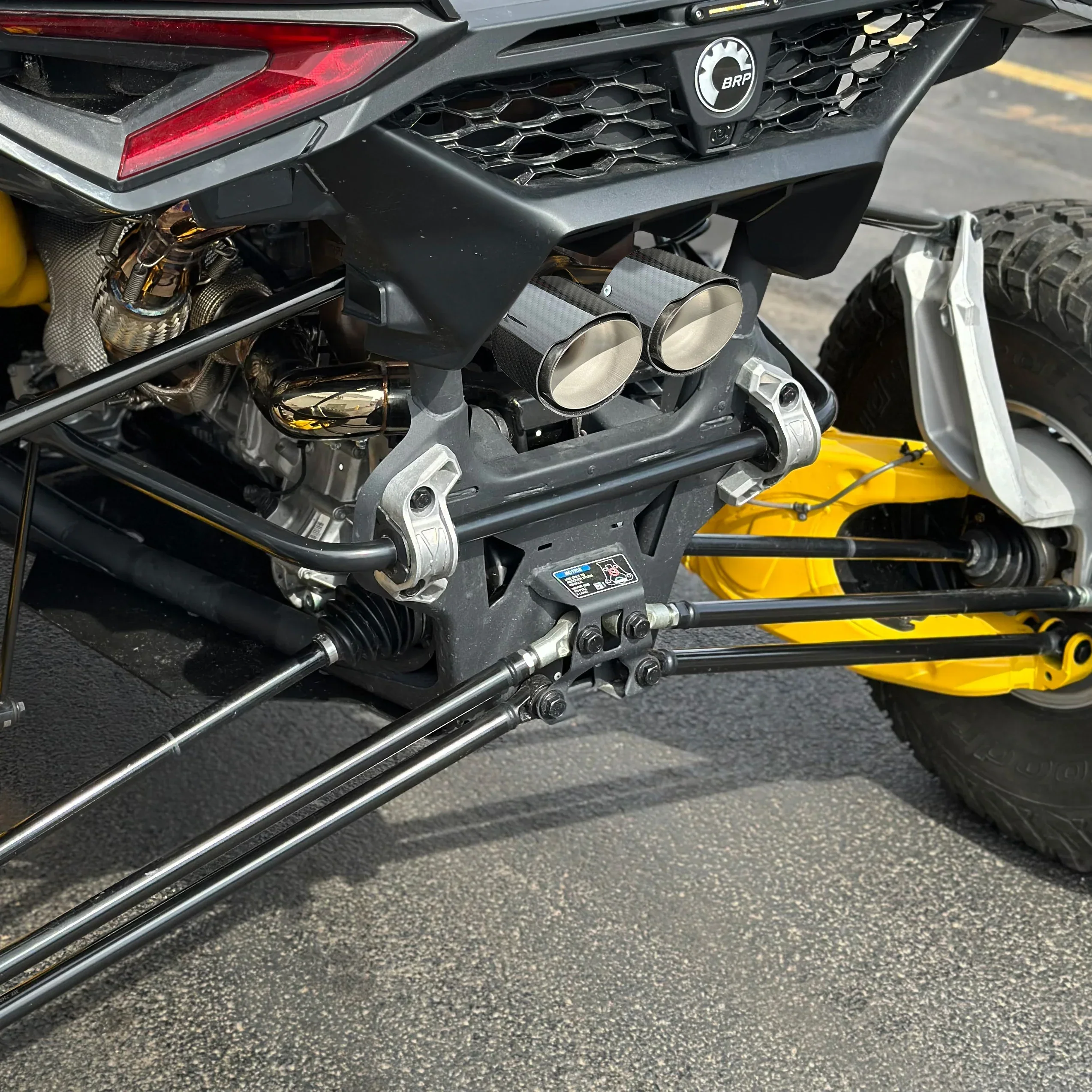 RPM Maverick R Carbon / Colored Dual Exhaust Tips - Image 64